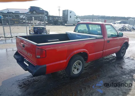 1997 Chevrolet S-10 Fleetside z USA, uszkodzony, nr VIN 1GCCS14X6VK157063